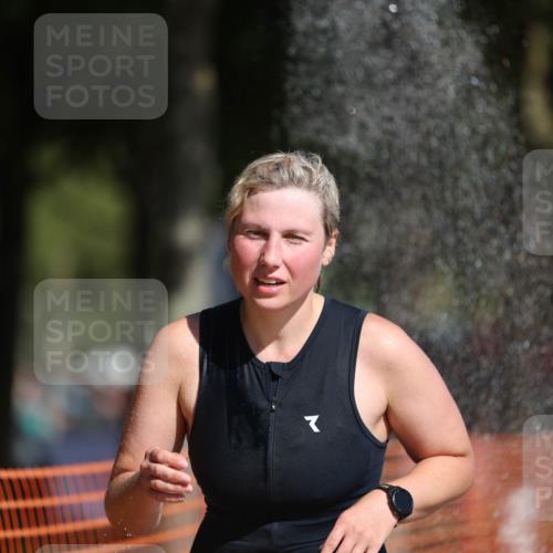 07.09.2025 - 19. Norderstedt Triathlon Michael Strokosch http://msf.ph/oto/8793501 07.09.2025 11:48:38 Laufen 231, 1341 meine-sportfotos.de