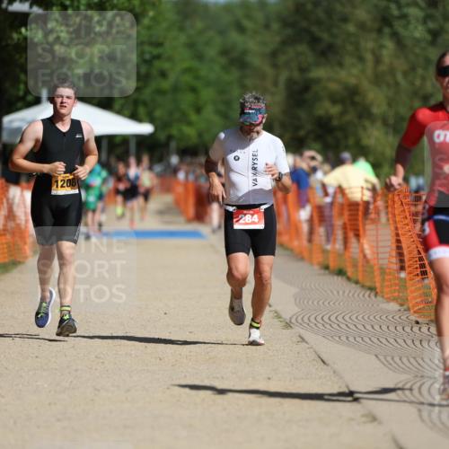 07.09.2025 - 19. Norderstedt Triathlon Michael Strokosch http://msf.ph/oto/8793549 07.09.2025 11:48:43 Laufen 231, 284, 1208 meine-sportfotos.de