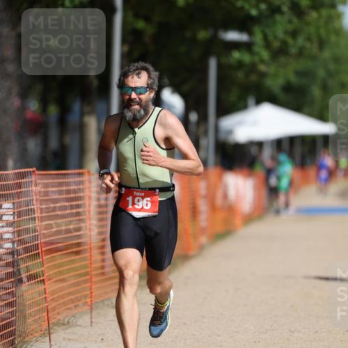 07.09.2025 - 19. Norderstedt Triathlon Michael Strokosch http://msf.ph/oto/8793682 07.09.2025 11:49:03 Laufen 196, 1171, 1355, 1394 meine-sportfotos.de