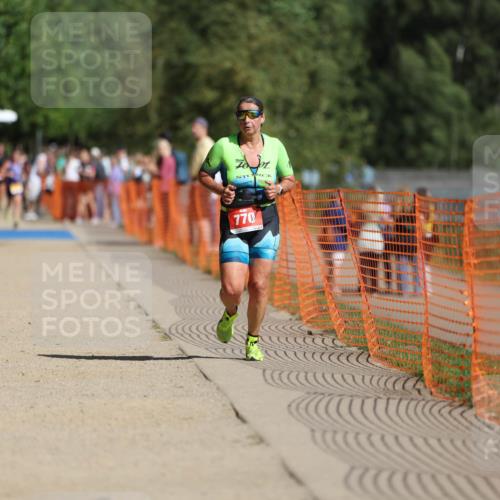 07.09.2025 - 19. Norderstedt Triathlon Michael Strokosch http://msf.ph/oto/8793901 07.09.2025 11:49:42 Laufen 770, 1184 meine-sportfotos.de