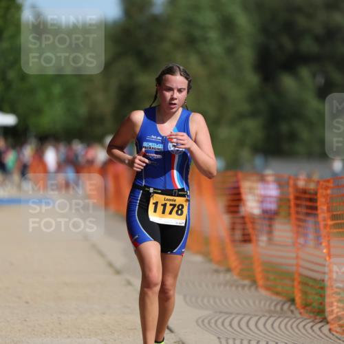 07.09.2025 - 19. Norderstedt Triathlon Michael Strokosch http://msf.ph/oto/8794111 07.09.2025 11:50:03 Laufen 1178, 1323 meine-sportfotos.de