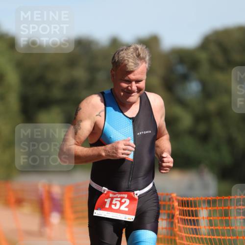 07.09.2025 - 19. Norderstedt Triathlon Michael Strokosch http://msf.ph/oto/8794605 07.09.2025 11:51:25 Laufen 152, 1198 meine-sportfotos.de