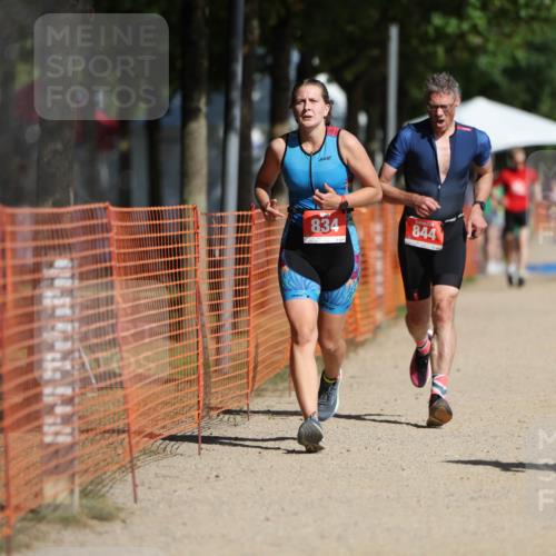 07.09.2025 - 19. Norderstedt Triathlon Michael Strokosch http://msf.ph/oto/8794673 07.09.2025 11:51:39 Laufen 199, 834, 844, 1152, 1181, 1194 meine-sportfotos.de