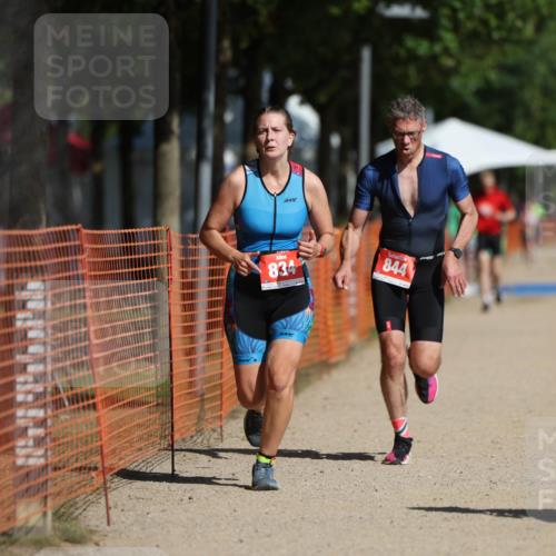 07.09.2025 - 19. Norderstedt Triathlon Michael Strokosch http://msf.ph/oto/8794683 07.09.2025 11:51:39 Laufen 199, 834, 844, 1152, 1181, 1194 meine-sportfotos.de