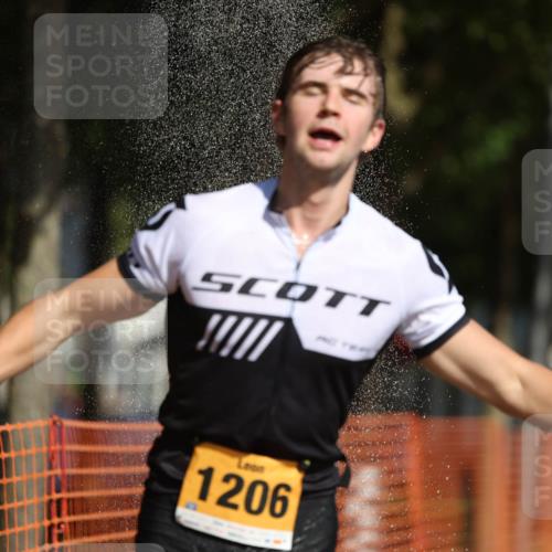 07.09.2025 - 19. Norderstedt Triathlon Michael Strokosch http://msf.ph/oto/8794773 07.09.2025 11:51:52 Laufen 862, 1170, 1206 meine-sportfotos.de
