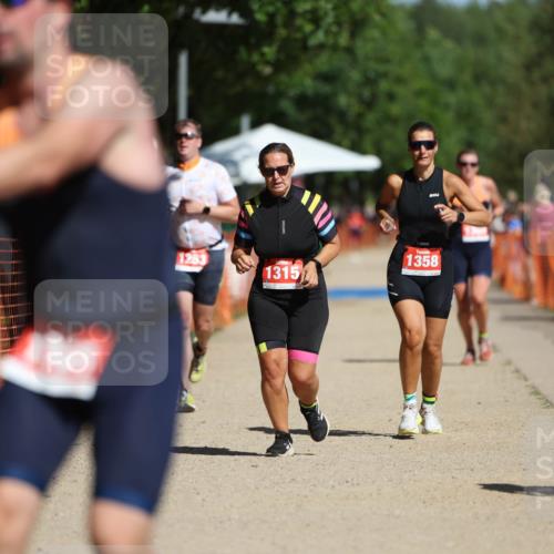 07.09.2025 - 19. Norderstedt Triathlon Michael Strokosch http://msf.ph/oto/8794968 07.09.2025 12:15:27 Laufen 807, 1253, 1305, 1315, 1358, 1365 meine-sportfotos.de
