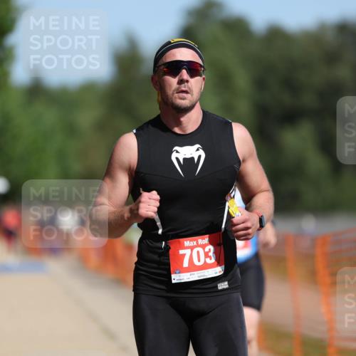 07.09.2025 - 19. Norderstedt Triathlon Michael Strokosch http://msf.ph/oto/8795064 07.09.2025 12:15:49 Laufen 703, 779 meine-sportfotos.de