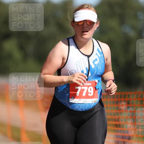 07.09.2025 - 19. Norderstedt Triathlon Michael Strokosch http://msf.ph/oto/8795073 07.09.2025 12:15:51 Laufen 703, 779 meine-sportfotos.de