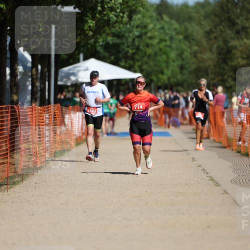 07.09.2025 - 19. Norderstedt Triathlon Michael Strokosch http://msf.ph/oto/8795082 07.09.2025 12:16:10 Laufen  meine-sportfotos.de