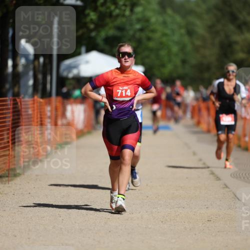 07.09.2025 - 19. Norderstedt Triathlon Michael Strokosch http://msf.ph/oto/8795103 07.09.2025 12:16:15 Laufen 186, 714, 1282 meine-sportfotos.de