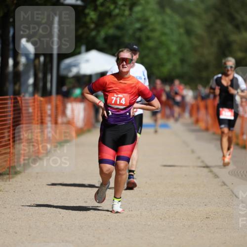 07.09.2025 - 19. Norderstedt Triathlon Michael Strokosch http://msf.ph/oto/8795105 07.09.2025 12:16:16 Laufen 186, 714, 1282 meine-sportfotos.de