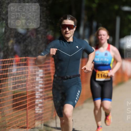 07.09.2025 - 19. Norderstedt Triathlon Michael Strokosch http://msf.ph/oto/8795154 07.09.2025 11:52:36 Laufen 1167, 1227, 1377 meine-sportfotos.de