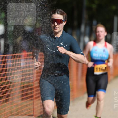 07.09.2025 - 19. Norderstedt Triathlon Michael Strokosch http://msf.ph/oto/8795161 07.09.2025 11:52:37 Laufen 1167, 1227, 1377 meine-sportfotos.de