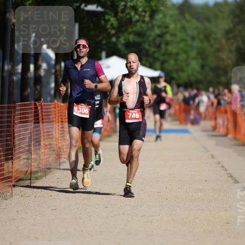 07.09.2025 - 19. Norderstedt Triathlon Michael Strokosch http://msf.ph/oto/8795211 07.09.2025 12:16:49 Laufen 746, 796, 1306 meine-sportfotos.de