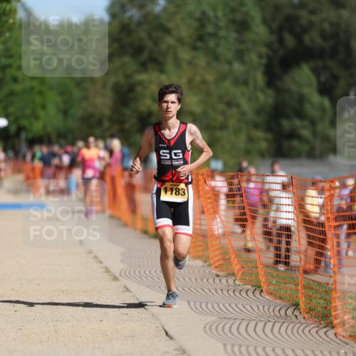 07.09.2025 - 19. Norderstedt Triathlon Michael Strokosch http://msf.ph/oto/8795333 07.09.2025 11:53:02 Laufen 1183 meine-sportfotos.de