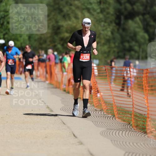 07.09.2025 - 19. Norderstedt Triathlon Michael Strokosch http://msf.ph/oto/8795363 07.09.2025 12:17:23 Laufen 155, 1320, 1394 meine-sportfotos.de