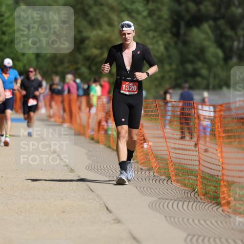 07.09.2025 - 19. Norderstedt Triathlon Michael Strokosch http://msf.ph/oto/8795375 07.09.2025 12:17:23 Laufen 155, 1320, 1394 meine-sportfotos.de
