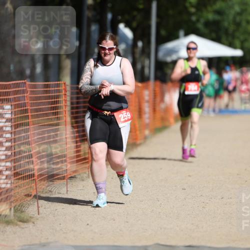 07.09.2025 - 19. Norderstedt Triathlon Michael Strokosch http://msf.ph/oto/8795548 07.09.2025 12:17:55 Laufen 259, 784 meine-sportfotos.de