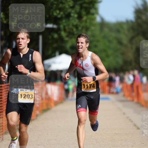 07.09.2025 - 19. Norderstedt Triathlon Michael Strokosch http://msf.ph/oto/8795594 07.09.2025 11:53:18 Laufen 204, 1174, 1203 meine-sportfotos.de