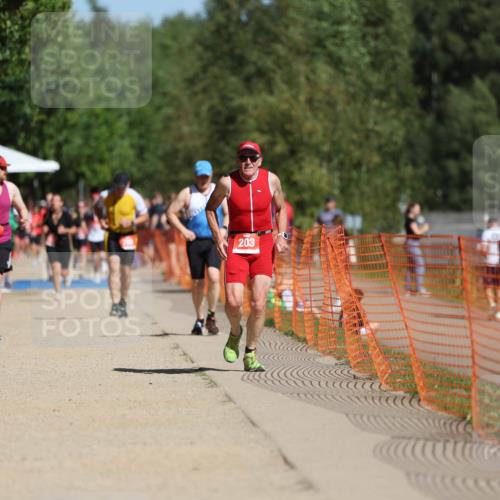 07.09.2025 - 19. Norderstedt Triathlon Michael Strokosch http://msf.ph/oto/8795664 07.09.2025 12:18:12 Laufen 203 meine-sportfotos.de