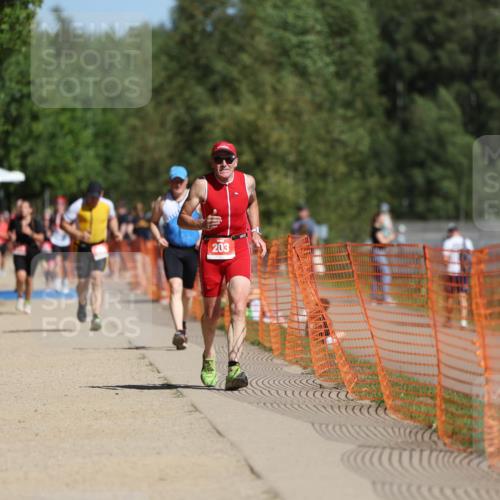 07.09.2025 - 19. Norderstedt Triathlon Michael Strokosch http://msf.ph/oto/8795672 07.09.2025 12:18:13 Laufen 203 meine-sportfotos.de