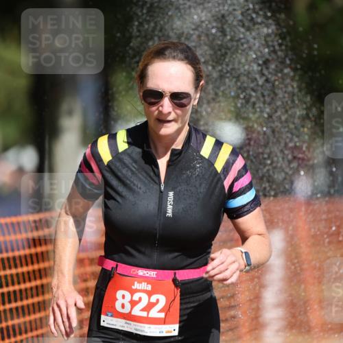 07.09.2025 - 19. Norderstedt Triathlon Michael Strokosch http://msf.ph/oto/8795835 07.09.2025 12:18:38 Laufen 822, 1159, 1372 meine-sportfotos.de