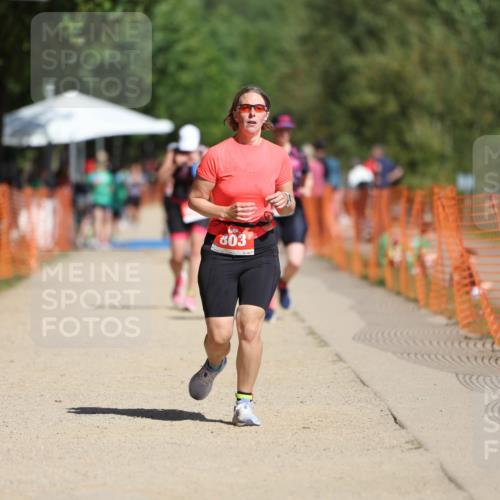 07.09.2025 - 19. Norderstedt Triathlon Michael Strokosch http://msf.ph/oto/8795911 07.09.2025 12:18:46 Laufen 201, 803, 1159 meine-sportfotos.de
