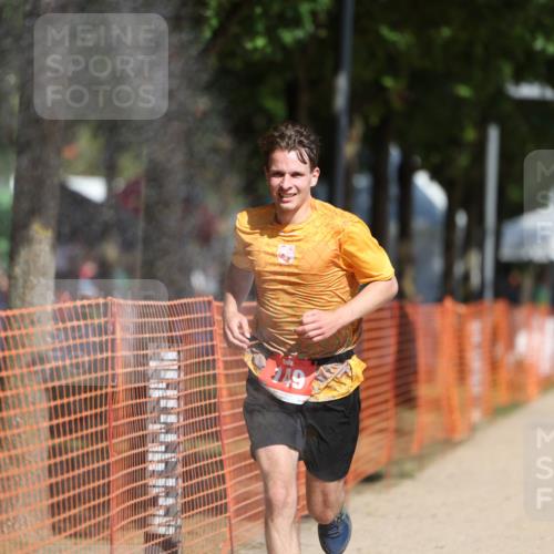 07.09.2025 - 19. Norderstedt Triathlon Michael Strokosch http://msf.ph/oto/8796032 07.09.2025 12:18:58 Laufen 149, 201, 1381 meine-sportfotos.de