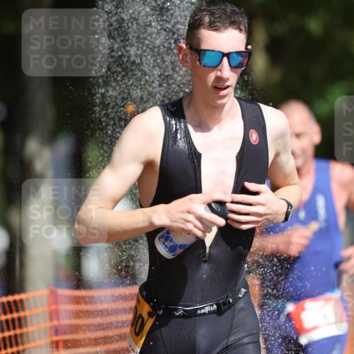07.09.2025 - 19. Norderstedt Triathlon Michael Strokosch http://msf.ph/oto/8796051 07.09.2025 11:54:20 Laufen 821, 1200 meine-sportfotos.de