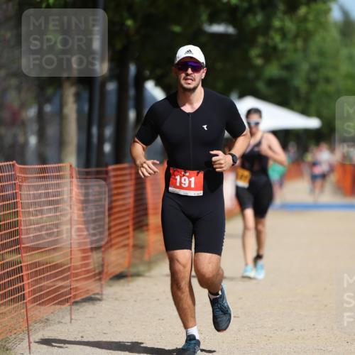 07.09.2025 - 19. Norderstedt Triathlon Michael Strokosch http://msf.ph/oto/8796093 07.09.2025 12:19:06 Laufen 191, 1187 meine-sportfotos.de
