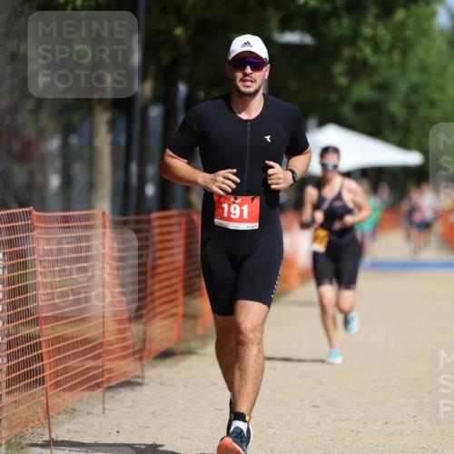 07.09.2025 - 19. Norderstedt Triathlon Michael Strokosch http://msf.ph/oto/8796098 07.09.2025 12:19:06 Laufen 191, 1187 meine-sportfotos.de