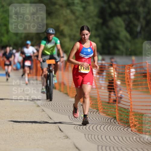 07.09.2025 - 19. Norderstedt Triathlon Michael Strokosch http://msf.ph/oto/8796114 07.09.2025 11:54:26 Laufen 238, 1189 meine-sportfotos.de