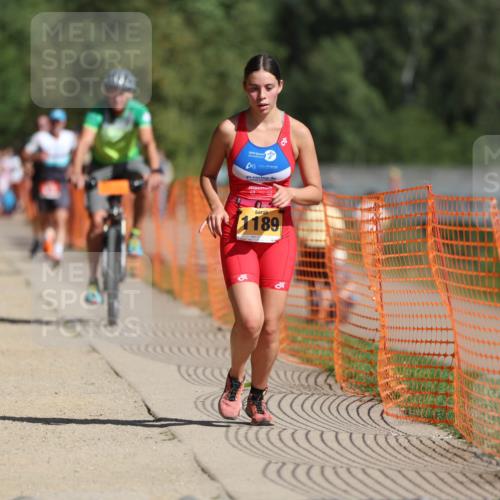 07.09.2025 - 19. Norderstedt Triathlon Michael Strokosch http://msf.ph/oto/8796139 07.09.2025 11:54:27 Laufen 238, 819, 1189 meine-sportfotos.de