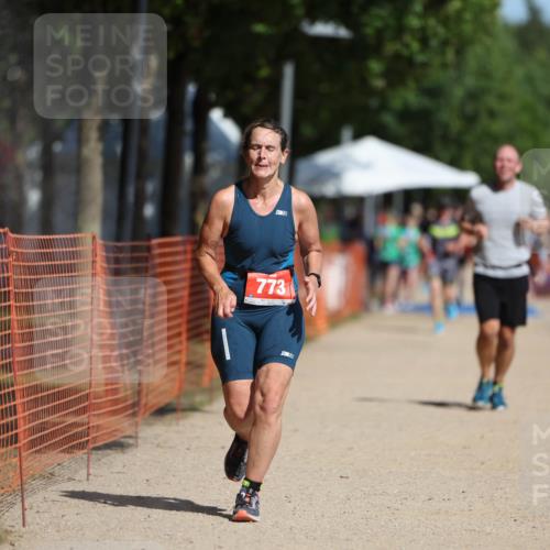 07.09.2025 - 19. Norderstedt Triathlon Michael Strokosch http://msf.ph/oto/8796274 07.09.2025 12:19:32 Laufen 773, 801, 1333 meine-sportfotos.de