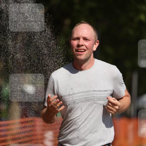 07.09.2025 - 19. Norderstedt Triathlon Michael Strokosch http://msf.ph/oto/8796381 07.09.2025 12:19:40 Laufen 801 meine-sportfotos.de