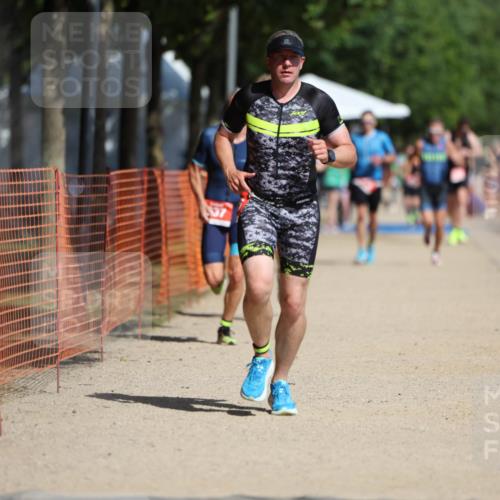 07.09.2025 - 19. Norderstedt Triathlon Michael Strokosch http://msf.ph/oto/8796418 07.09.2025 12:19:46 Laufen 837, 862, 1265 meine-sportfotos.de