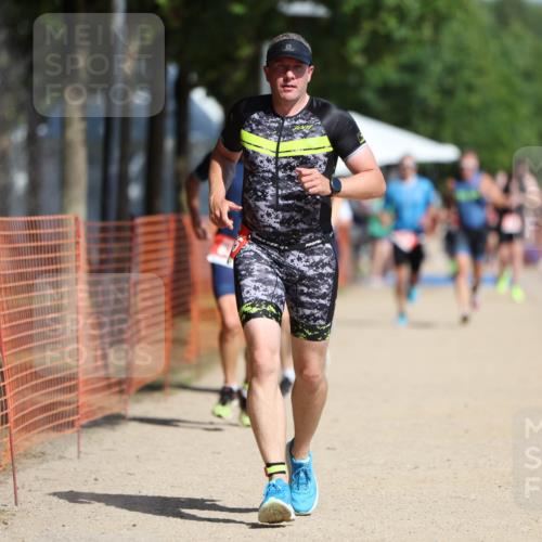 07.09.2025 - 19. Norderstedt Triathlon Michael Strokosch http://msf.ph/oto/8796436 07.09.2025 12:19:47 Laufen 791, 837, 862, 1265 meine-sportfotos.de