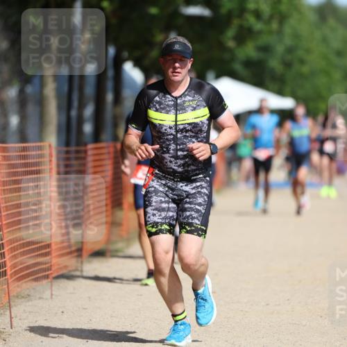 07.09.2025 - 19. Norderstedt Triathlon Michael Strokosch http://msf.ph/oto/8796439 07.09.2025 12:19:47 Laufen 791, 837, 862, 1265 meine-sportfotos.de