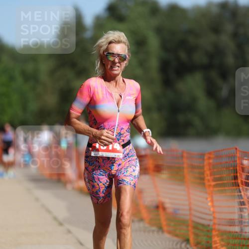 07.09.2025 - 19. Norderstedt Triathlon Michael Strokosch http://msf.ph/oto/8796470 07.09.2025 11:55:02 Laufen 1314 meine-sportfotos.de