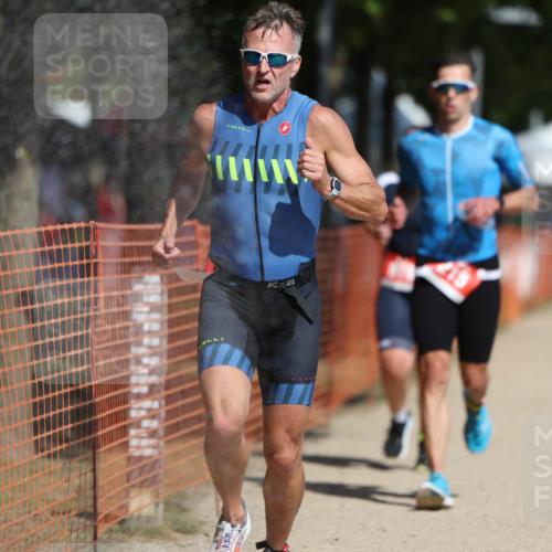 07.09.2025 - 19. Norderstedt Triathlon Michael Strokosch http://msf.ph/oto/8796526 07.09.2025 12:19:54 Laufen 215, 791, 815, 837, 862 meine-sportfotos.de