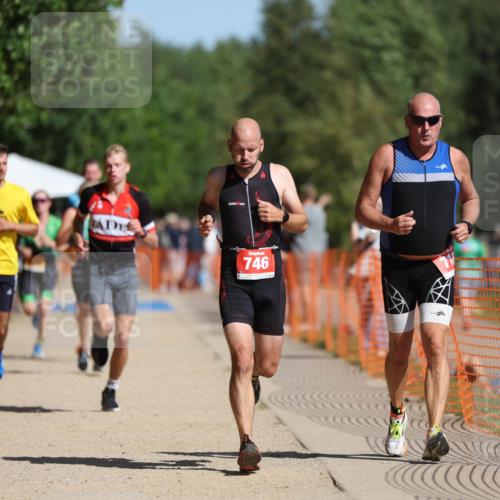 07.09.2025 - 19. Norderstedt Triathlon Michael Strokosch http://msf.ph/oto/8796535 07.09.2025 11:55:22 Laufen 228, 710, 746, 1164, 1173, 1202 meine-sportfotos.de