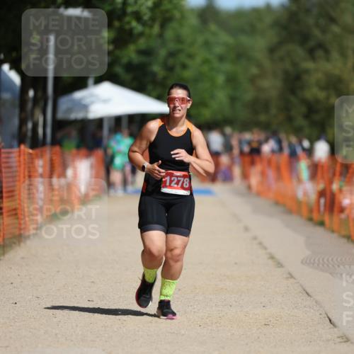 07.09.2025 - 19. Norderstedt Triathlon Michael Strokosch http://msf.ph/oto/8796663 07.09.2025 12:20:09 Laufen 140, 1225, 1278 meine-sportfotos.de