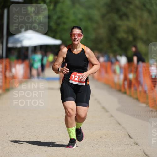 07.09.2025 - 19. Norderstedt Triathlon Michael Strokosch http://msf.ph/oto/8796679 07.09.2025 12:20:10 Laufen 140, 1278 meine-sportfotos.de