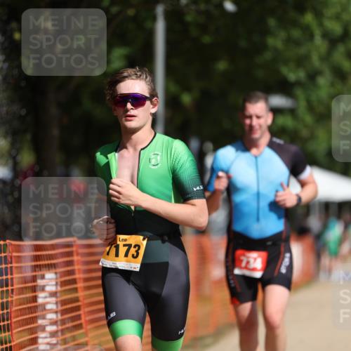 07.09.2025 - 19. Norderstedt Triathlon Michael Strokosch http://msf.ph/oto/8796702 07.09.2025 11:55:29 Laufen 228, 710, 734, 1164, 1173, 1202 meine-sportfotos.de