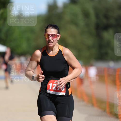07.09.2025 - 19. Norderstedt Triathlon Michael Strokosch http://msf.ph/oto/8796716 07.09.2025 12:20:12 Laufen 140, 1278 meine-sportfotos.de