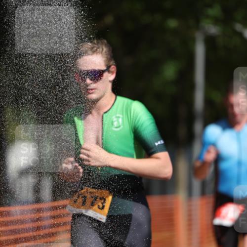 07.09.2025 - 19. Norderstedt Triathlon Michael Strokosch http://msf.ph/oto/8796728 07.09.2025 11:55:30 Laufen 228, 710, 734, 1164, 1173, 1202 meine-sportfotos.de
