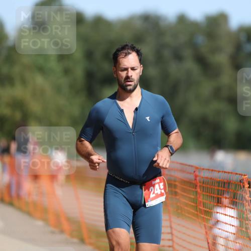 07.09.2025 - 19. Norderstedt Triathlon Michael Strokosch http://msf.ph/oto/8796818 07.09.2025 12:20:42 Laufen 245 meine-sportfotos.de