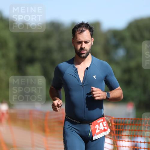 07.09.2025 - 19. Norderstedt Triathlon Michael Strokosch http://msf.ph/oto/8796831 07.09.2025 12:20:43 Laufen 245 meine-sportfotos.de