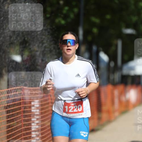 07.09.2025 - 19. Norderstedt Triathlon Michael Strokosch http://msf.ph/oto/8797097 07.09.2025 12:21:16 Laufen 168, 845, 1220 meine-sportfotos.de