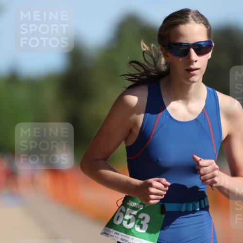 07.09.2025 - 19. Norderstedt Triathlon Michael Strokosch http://msf.ph/oto/8797125 07.09.2025 10:53:35 Laufen 653, 684 meine-sportfotos.de
